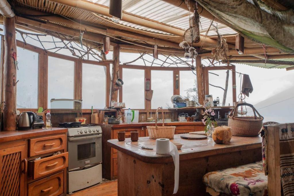 Country house Earthship Amazing With View *